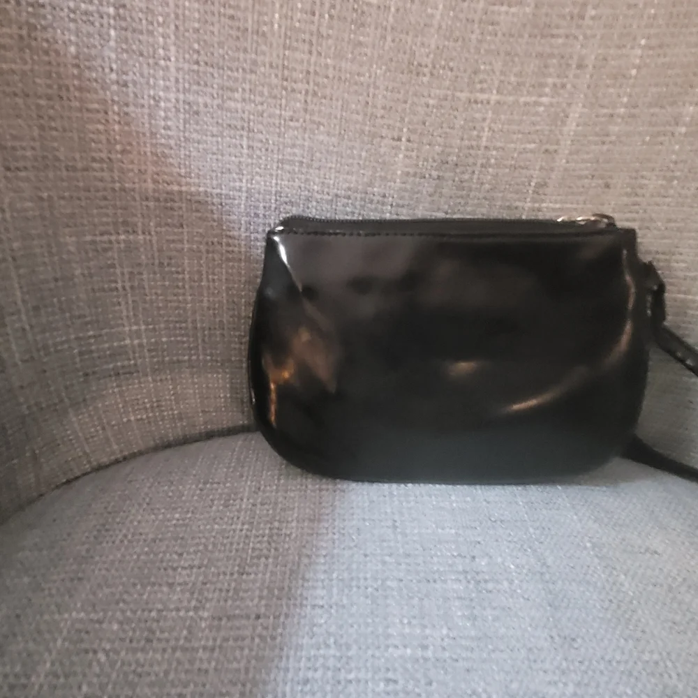 Nine and Company Clutch Wristlet - Picture 6 of 7